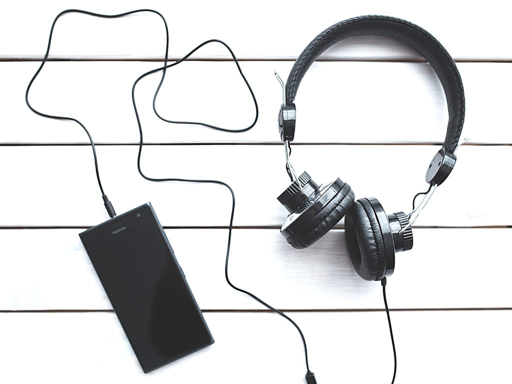 A headset and cellphone